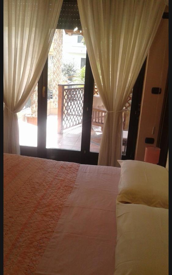 B&B Caravaggio San Donaci Exterior photo