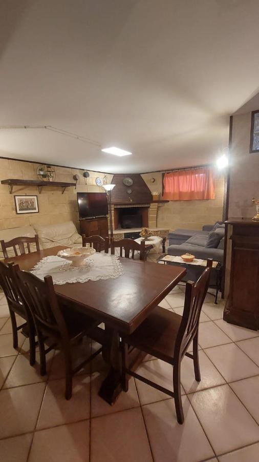 B&B Caravaggio San Donaci Exterior photo
